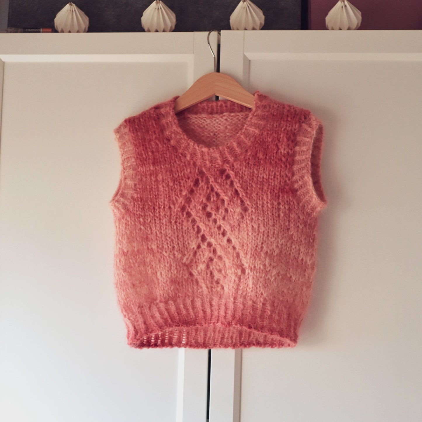 Kirvi vest knitting pattern for kids