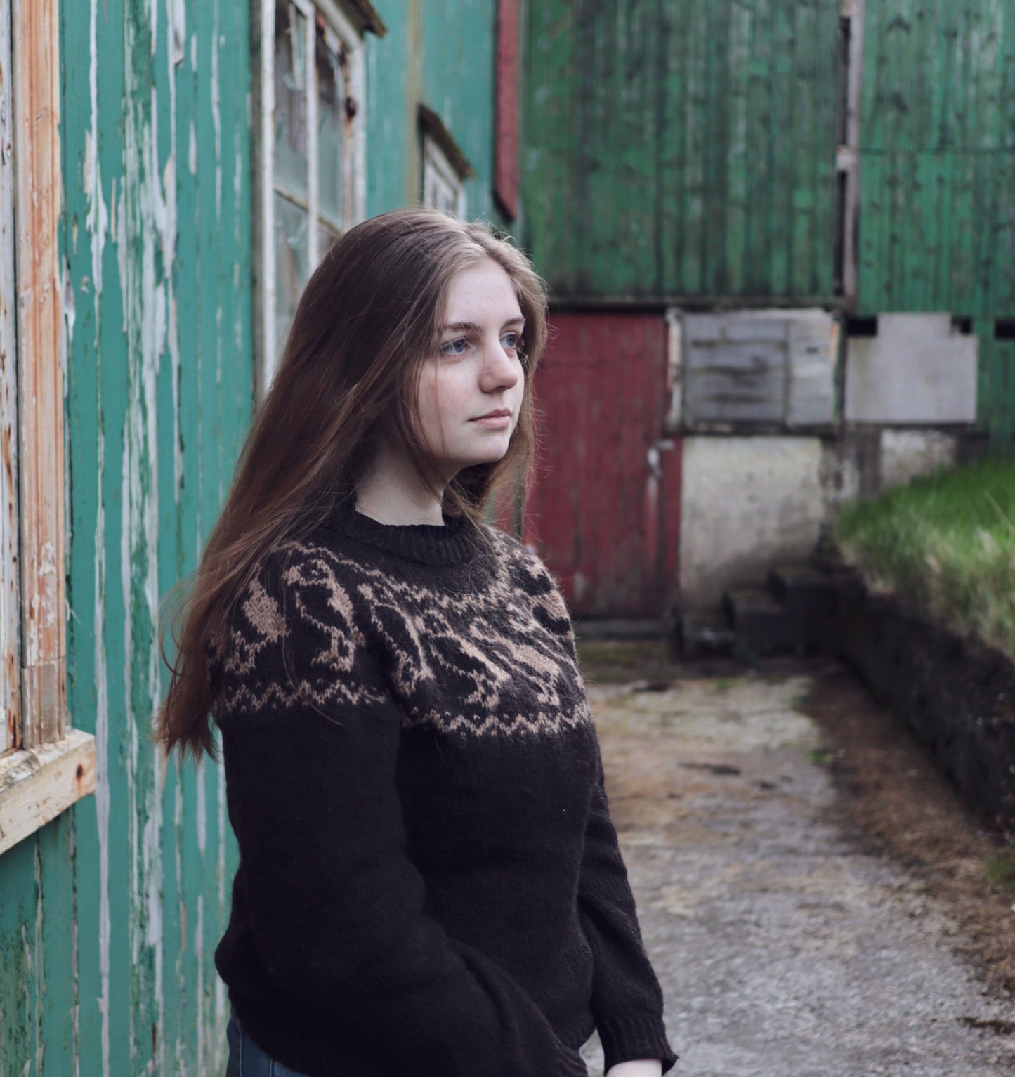Lundar sweater for women